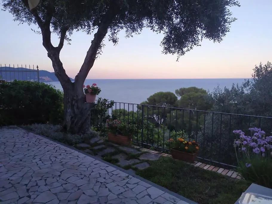 Holiday home Villino Elda Villa Diano Marina Italy